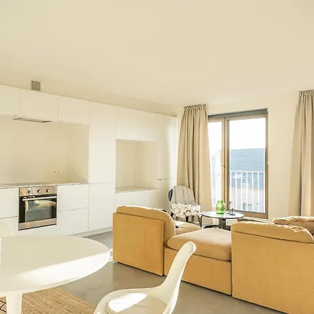 Trendy As Base To Discover Apartment *